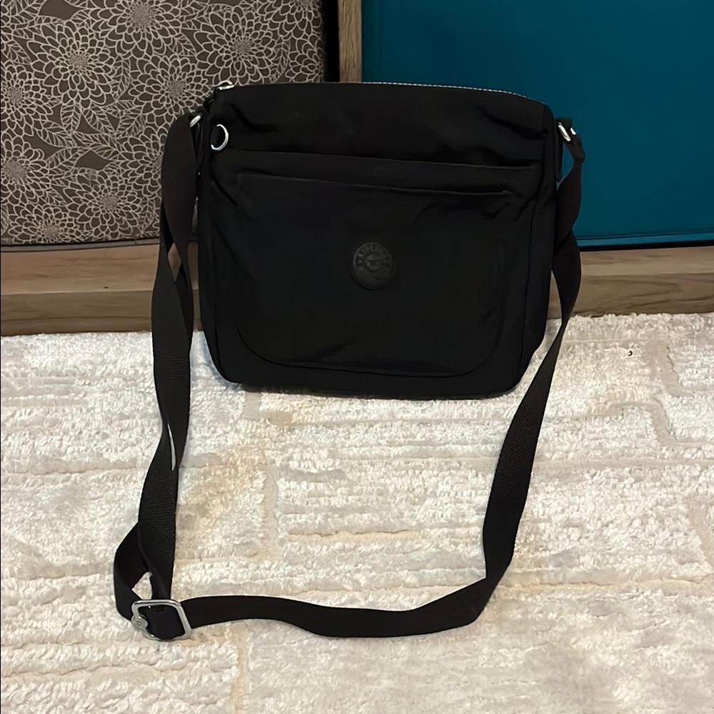 Cute Crossbody Kipling purse